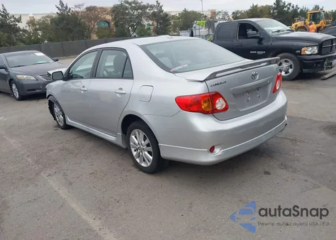 2010 Toyota Corolla S из США, поврежденный, VIN 1NXBU4EE8AZ311982